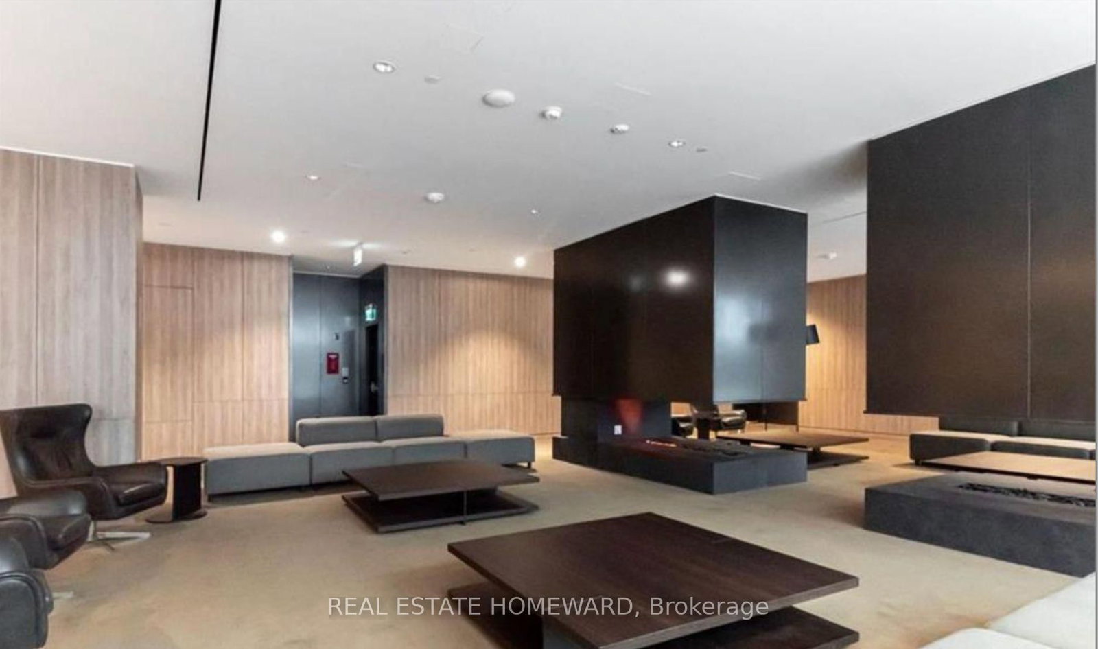 Condo for lease at 701-576 Front Street, Toronto, Ontario, M5V 1C1 - Waterfront Communities C1 - MLS: C12833538