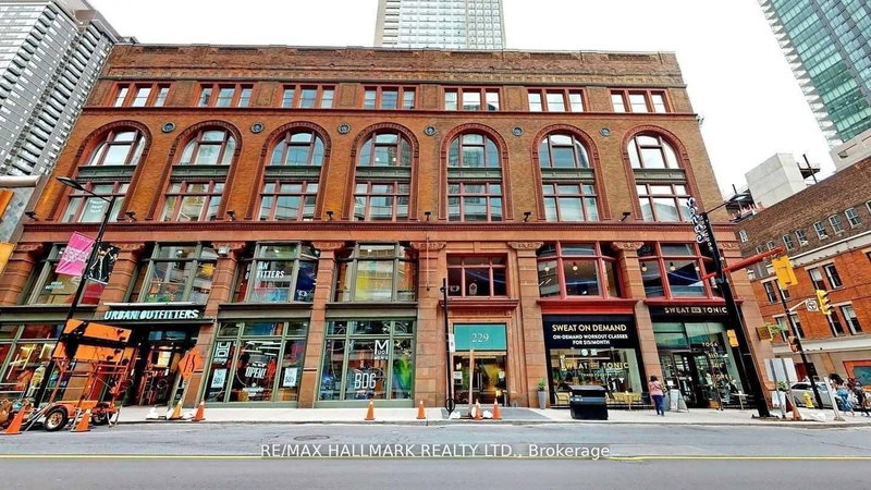 3114 - 197 Yonge St, Toronto, M5B 1M4 | Image 2