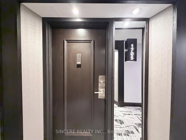 1705 - 55 Skymark Drive
