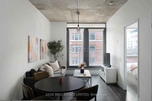 603 - 36 Charlotte Street