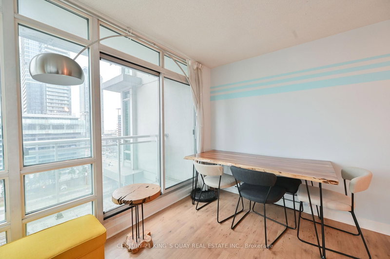 1610 - 397 Front St W, Toronto, M5V 3S1 | Image 3