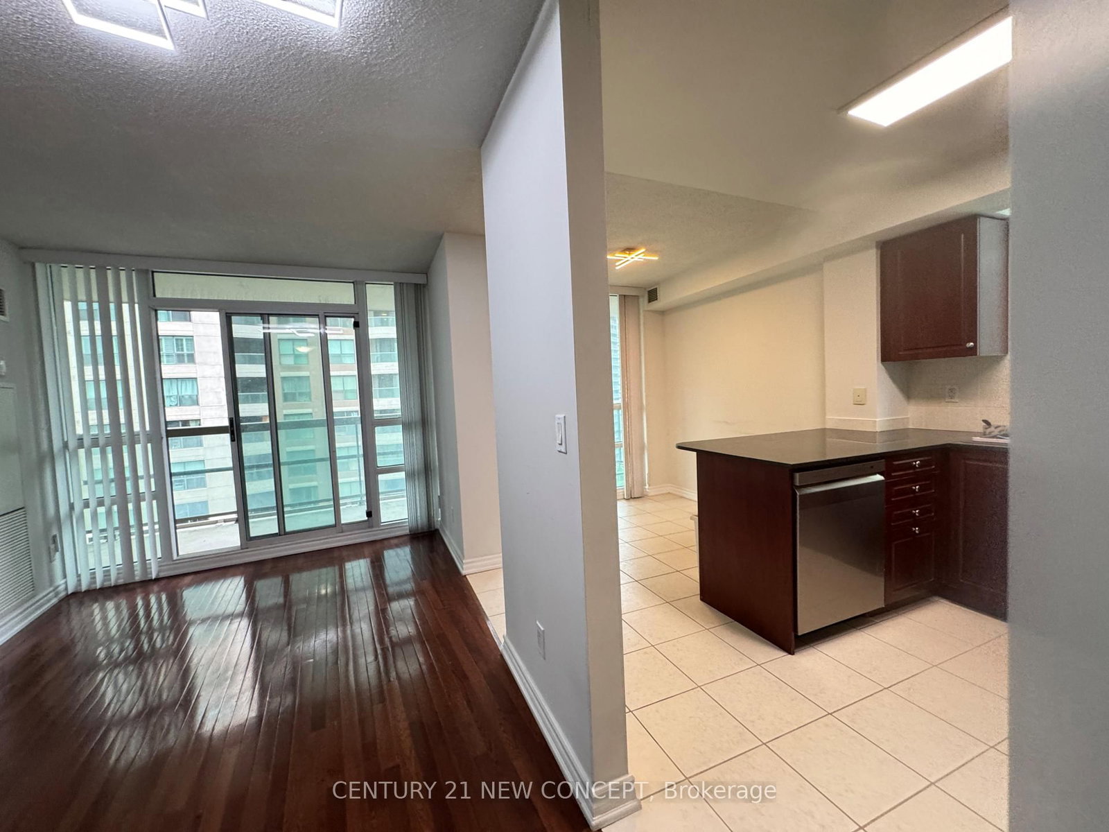 509 Beecroft Road, Unit 1602 - Photo 14