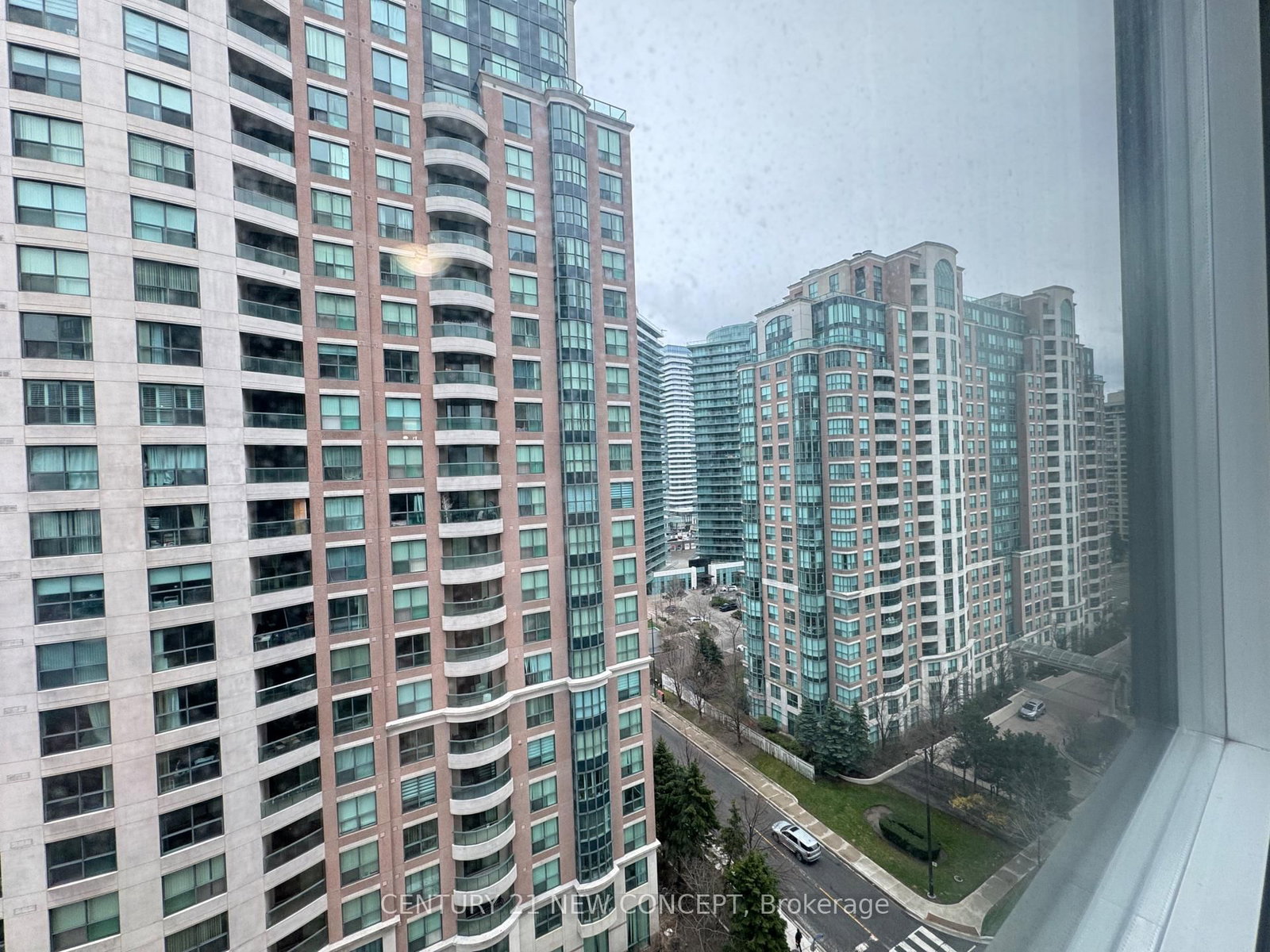 509 Beecroft Road, Unit 1602 - Photo 20