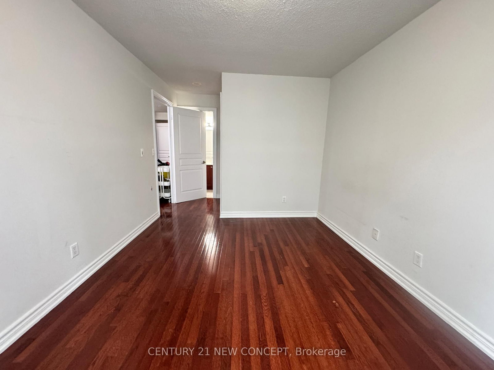 509 Beecroft Road, Unit 1602 - Photo 21