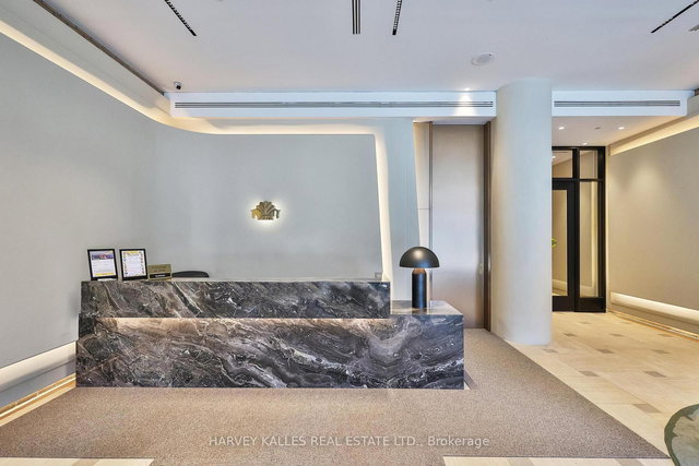 501 - 80 Front Street E