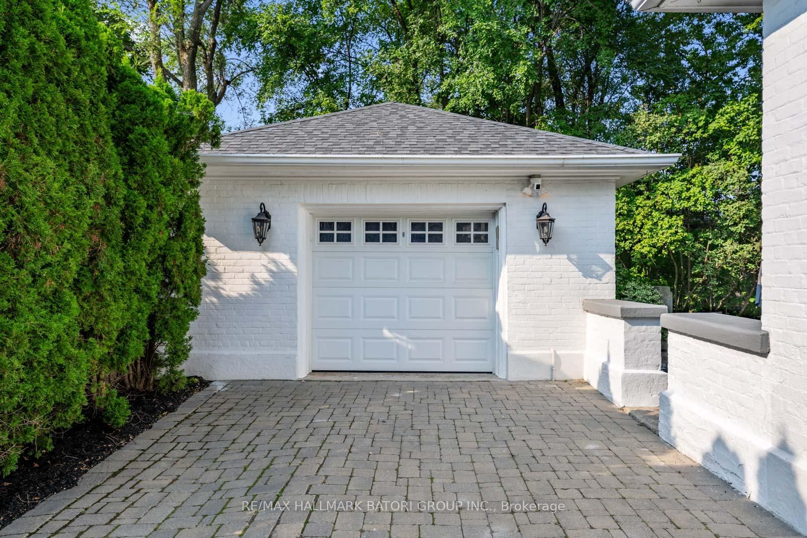 Listing Image 44