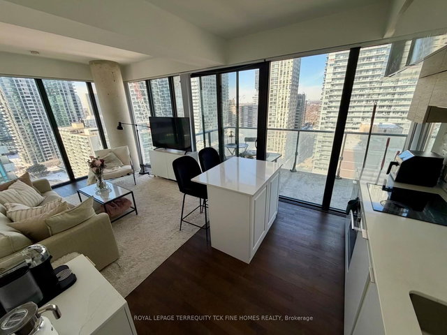 1803 - 185 Roehampton Avenue