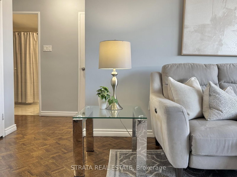 203 - 3555 Bathurst St, Toronto, M6A 2Y8 | Image 2