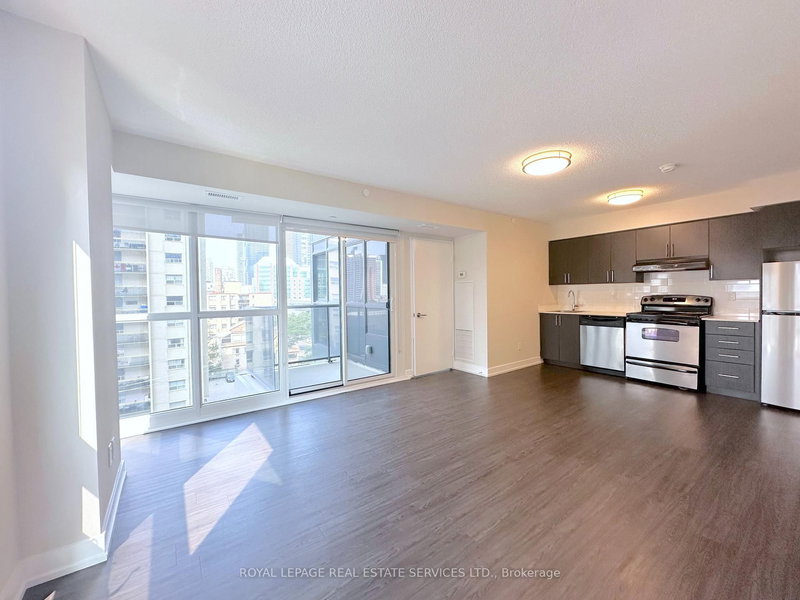 702 - 561 Sherbourne St, Toronto, M4X 0A1 | Image 2