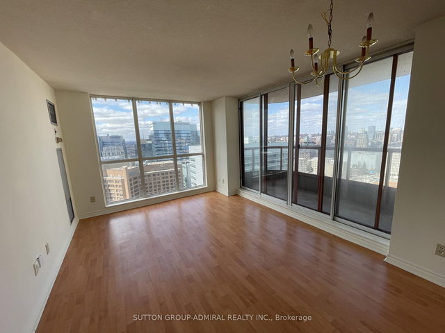 2406 - 736 Bay Street