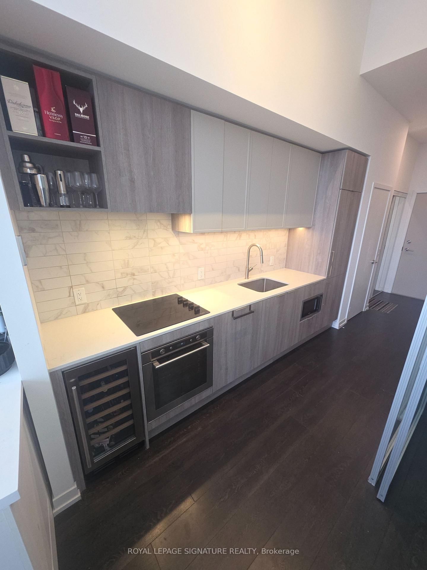 Condo for sale at 210-2020 Bathurst Street, Toronto, Ontario, M5P 0A6 - Humewood-Cedarvale - MLS: C12838060