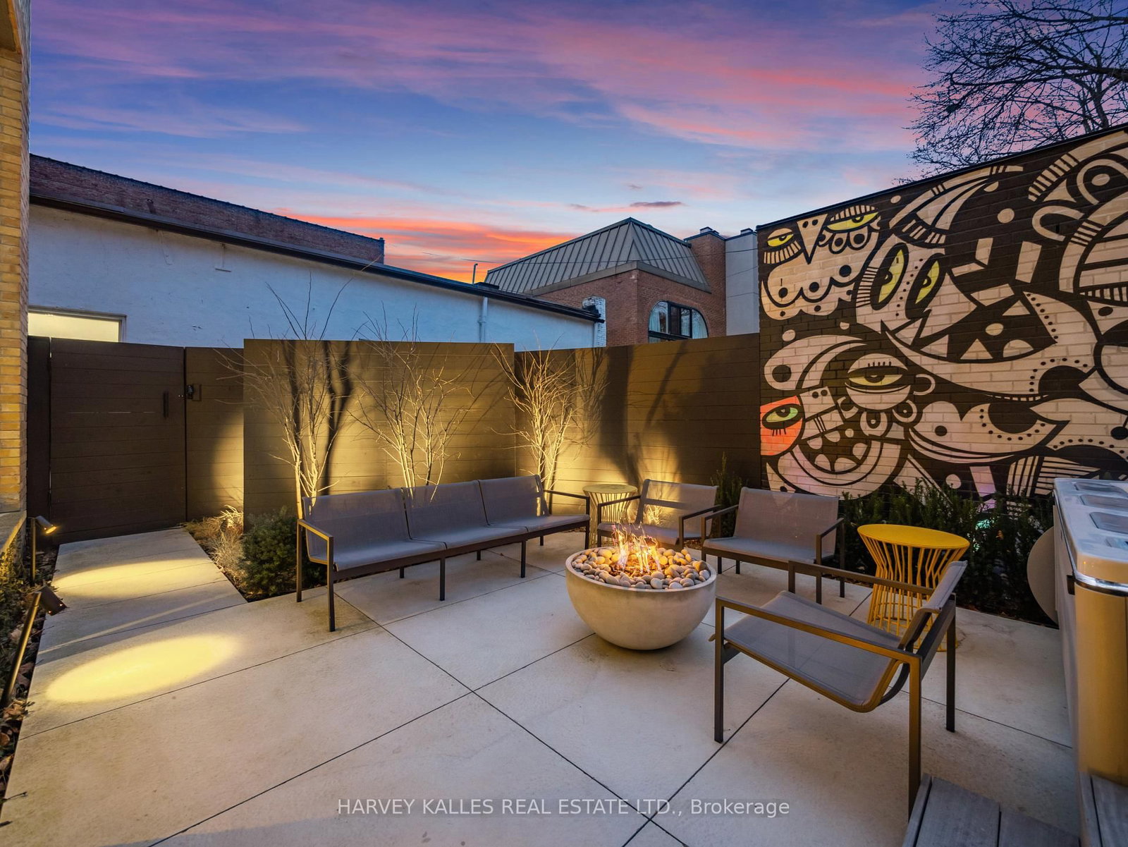 34 Coulson Avenue, Unit B - Photo 36