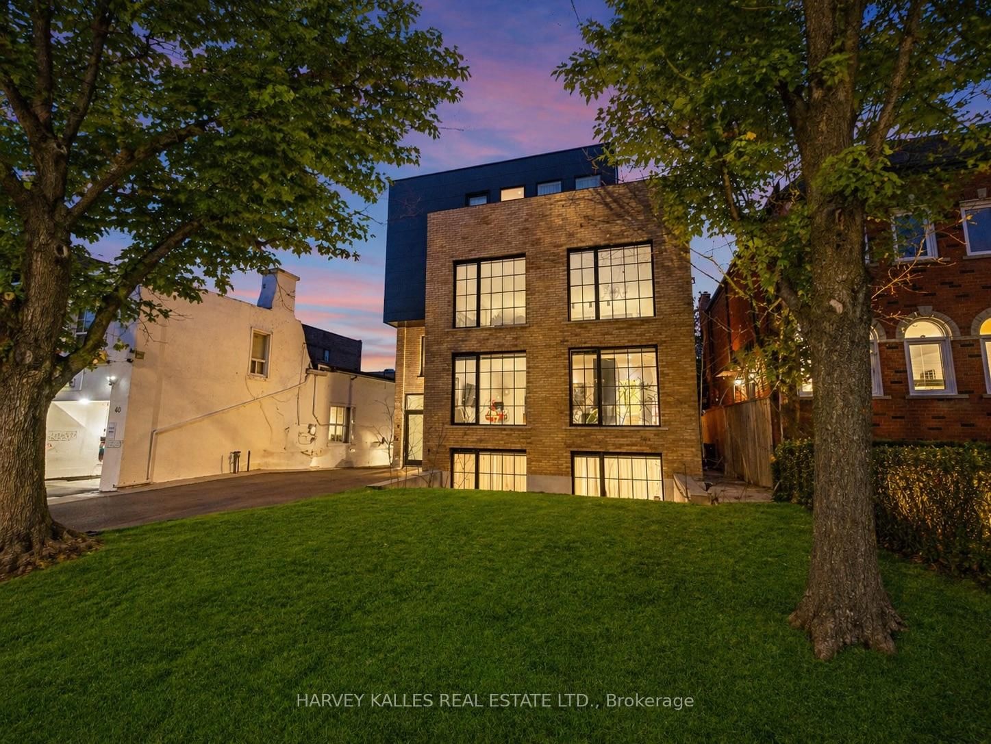 34 Coulson Avenue, Unit B - Photo 38