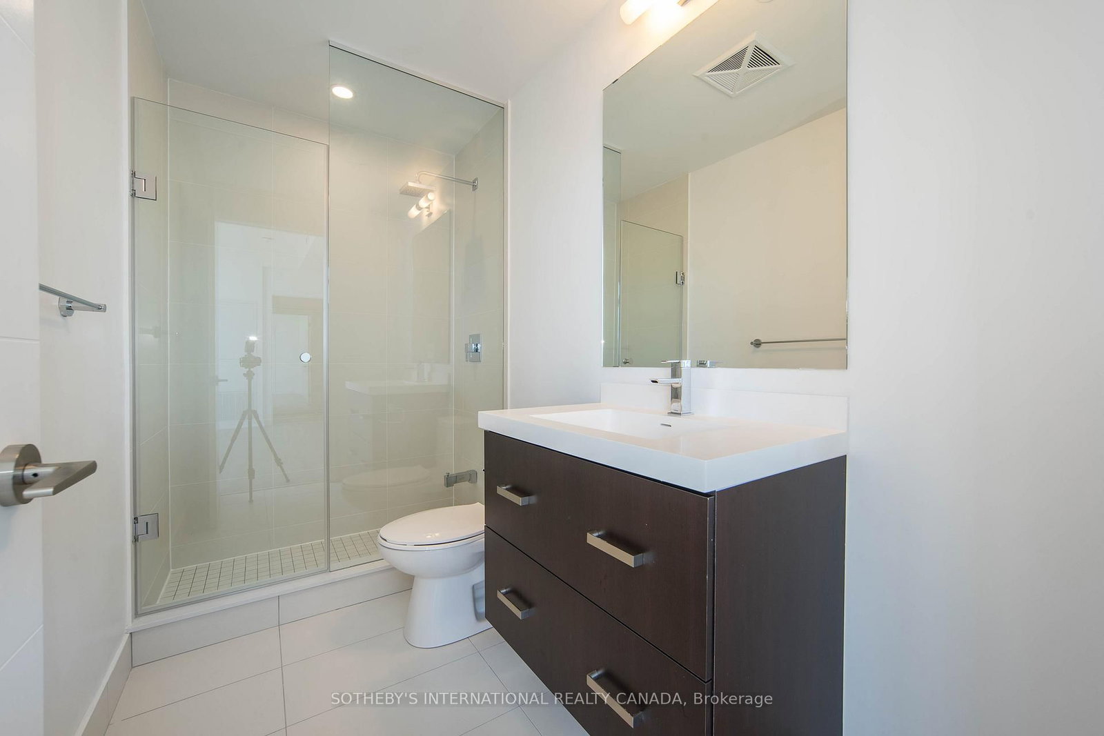 50 Wellesley Street E, Unit PH10 - Photo 24