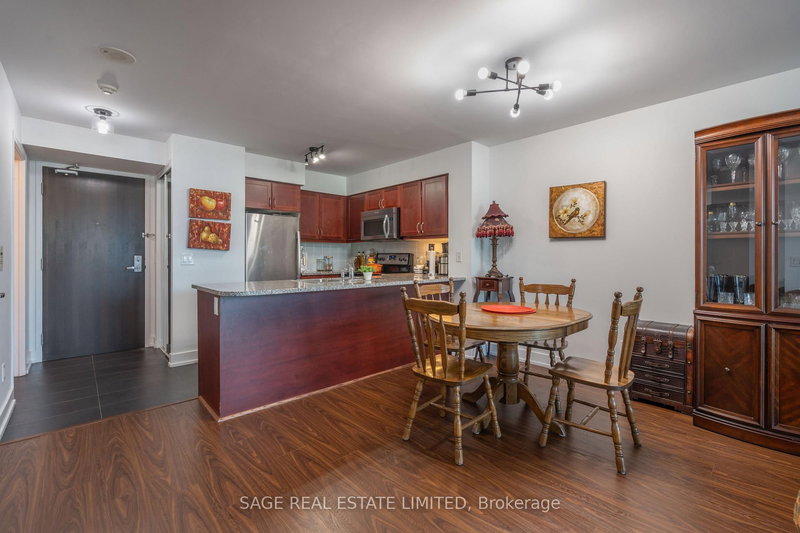 3712 - 19 Grand Trunk Cres, Toronto, M5J 3A3 | Image 3