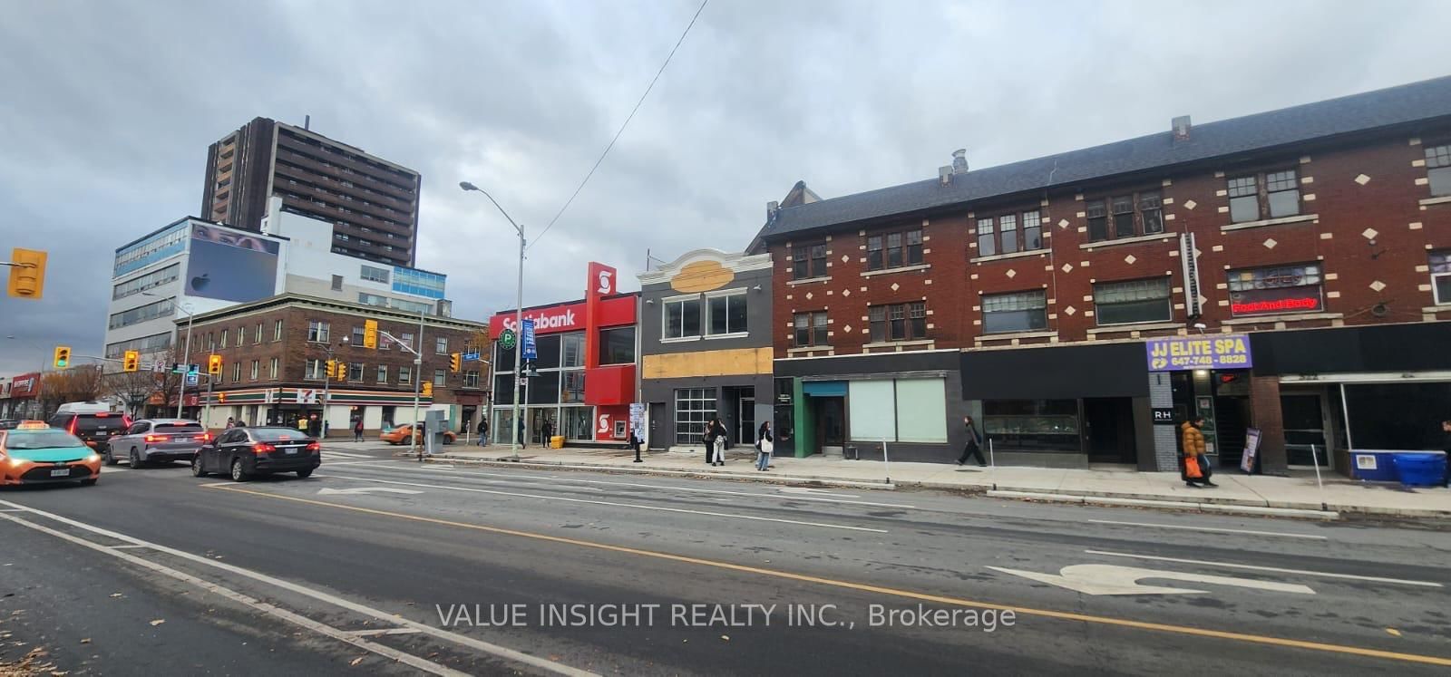 326 Bloor Street W