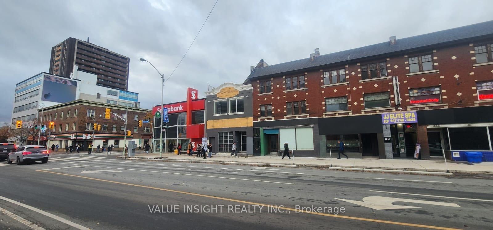 322 Bloor Street W