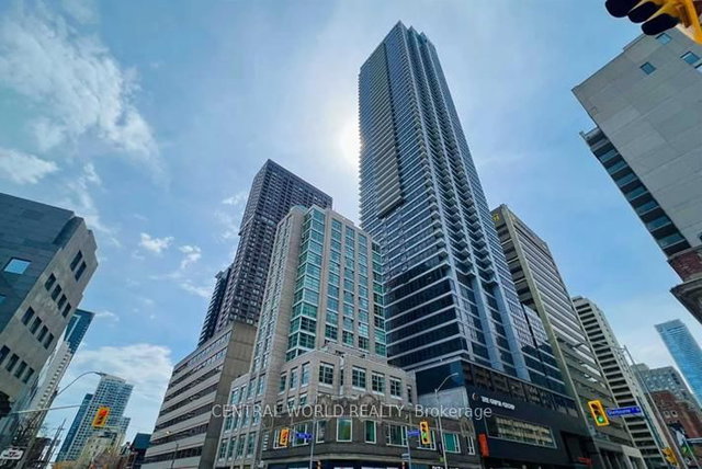 4005 - 395 Bloor Street E