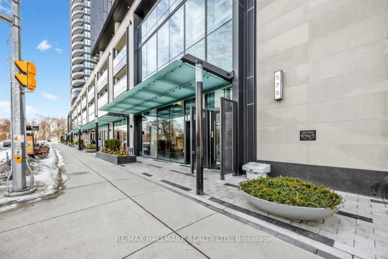 2508 - 575 Bloor St E, Toronto, M4W 0B2 | Image 2