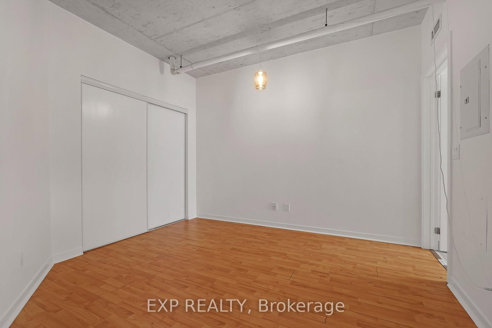 Condo for lease at 425-150 Sudbury Street, Toronto, Ontario, M6J 3S8 - Little Portugal - MLS: C12840184