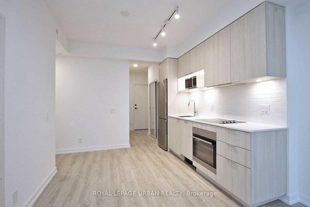 2108 - 20 Tubman Avenue