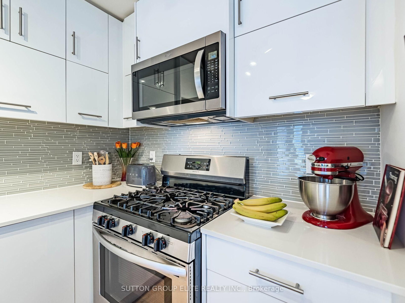 Townhouse for sale at 106-128 Fairview Mall Drive, Toronto, Ontario, M2J 0E8 - Don Valley Village - MLS: C12840506