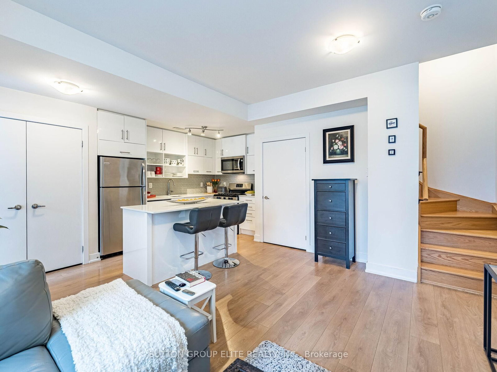 Townhouse for sale at 106-128 Fairview Mall Drive, Toronto, Ontario, M2J 0E8 - Don Valley Village - MLS: C12840506