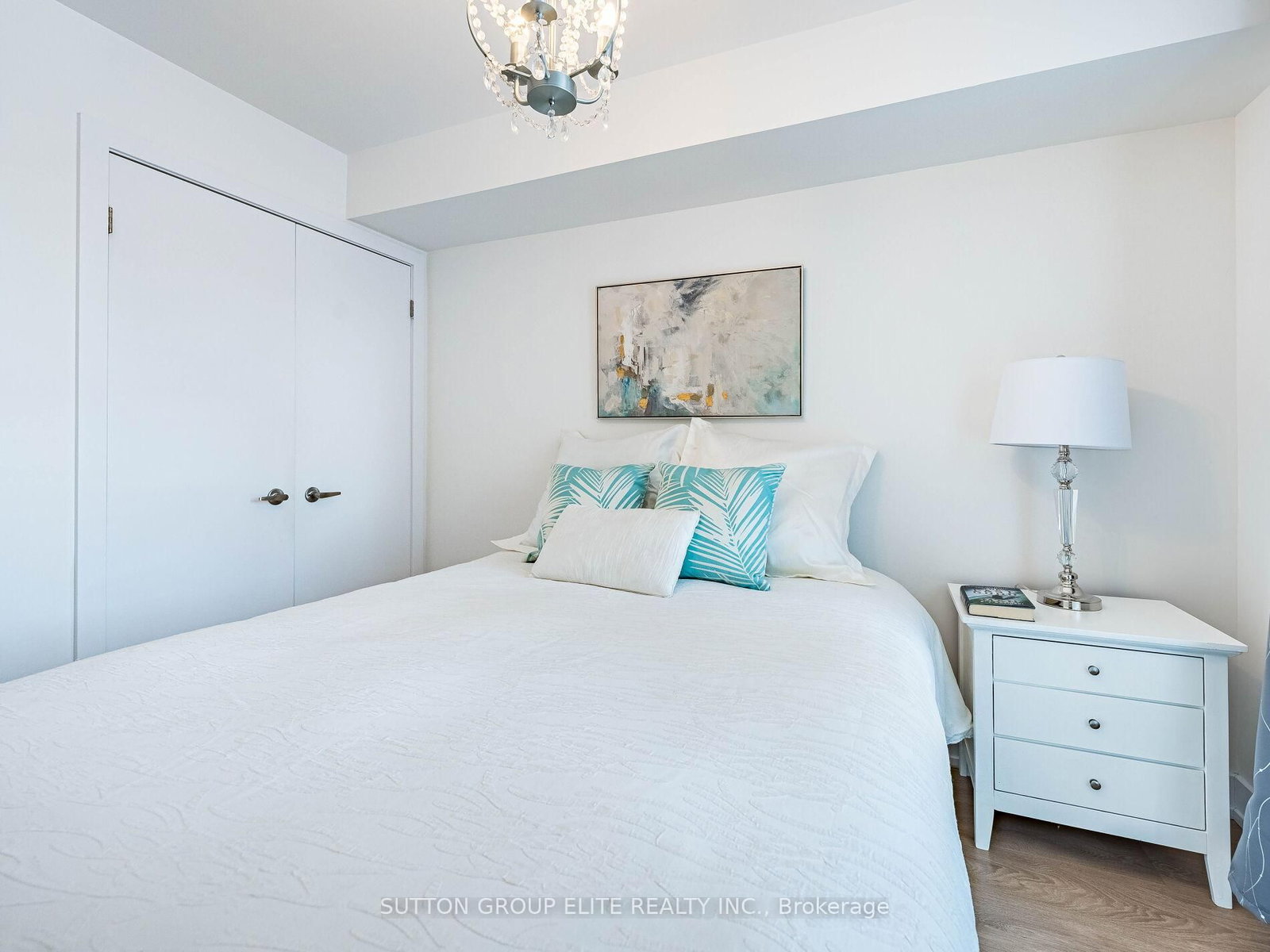 Townhouse for sale at 106-128 Fairview Mall Drive, Toronto, Ontario, M2J 0E8 - Don Valley Village - MLS: C12840506