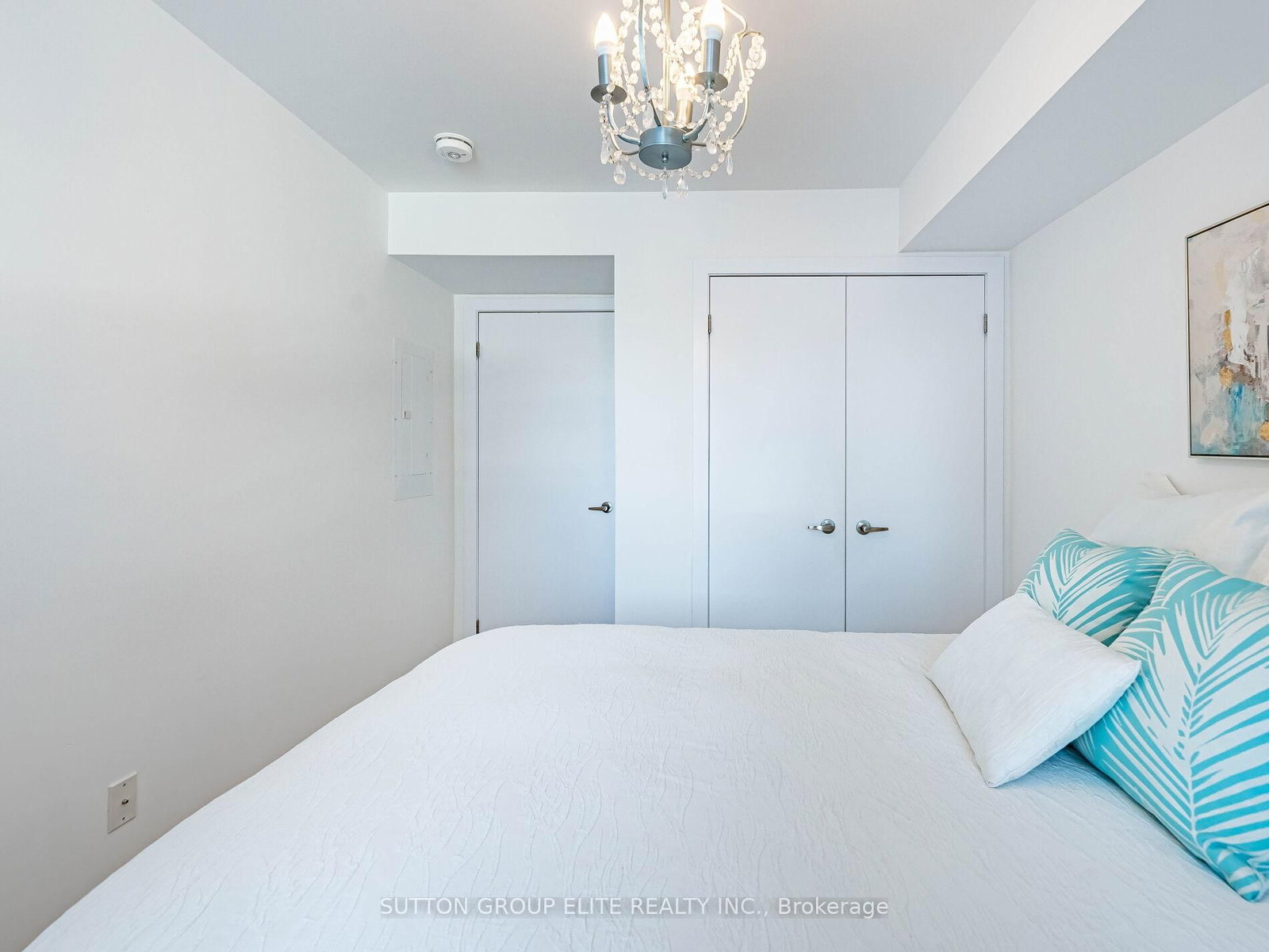 Townhouse for sale at 106-128 Fairview Mall Drive, Toronto, Ontario, M2J 0E8 - Don Valley Village - MLS: C12840506