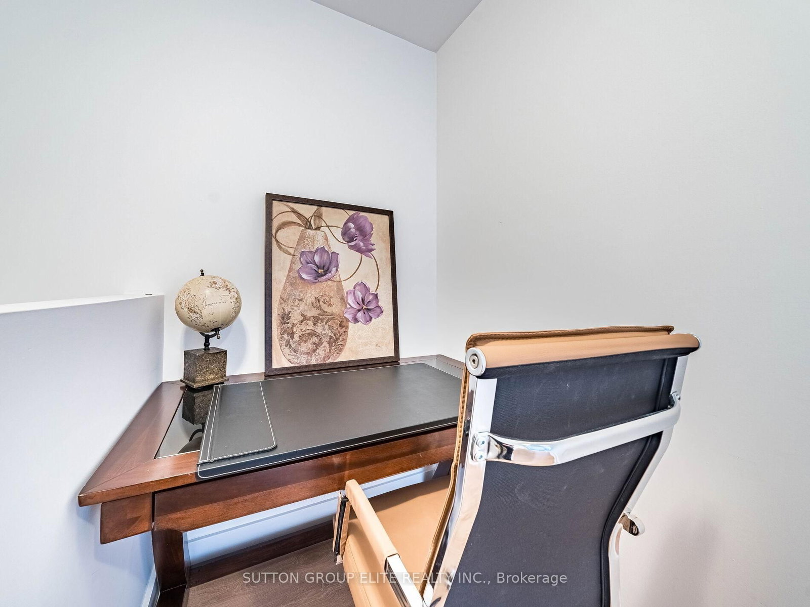 Townhouse for sale at 106-128 Fairview Mall Drive, Toronto, Ontario, M2J 0E8 - Don Valley Village - MLS: C12840506