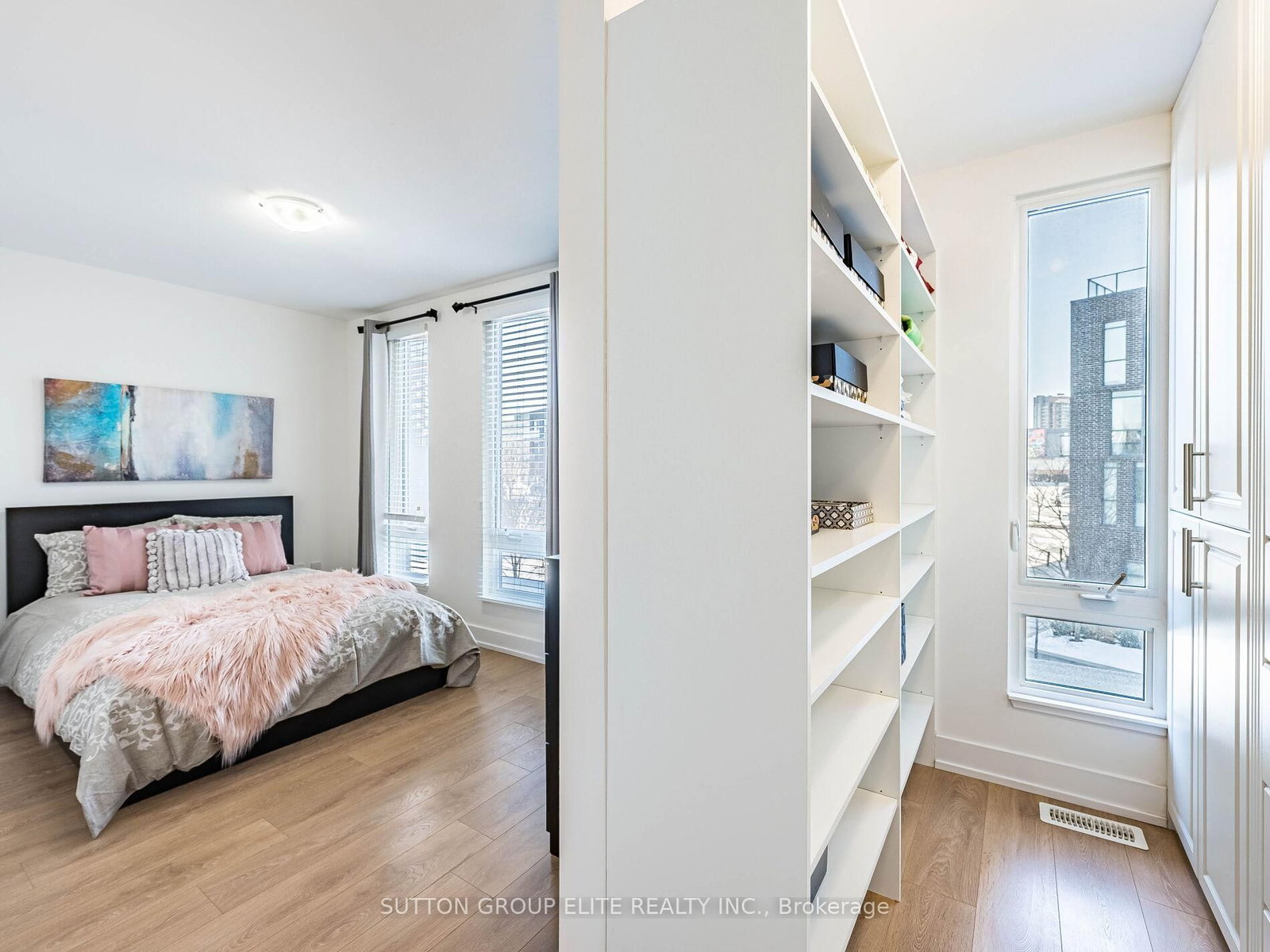 Townhouse for sale at 106-128 Fairview Mall Drive, Toronto, Ontario, M2J 0E8 - Don Valley Village - MLS: C12840506