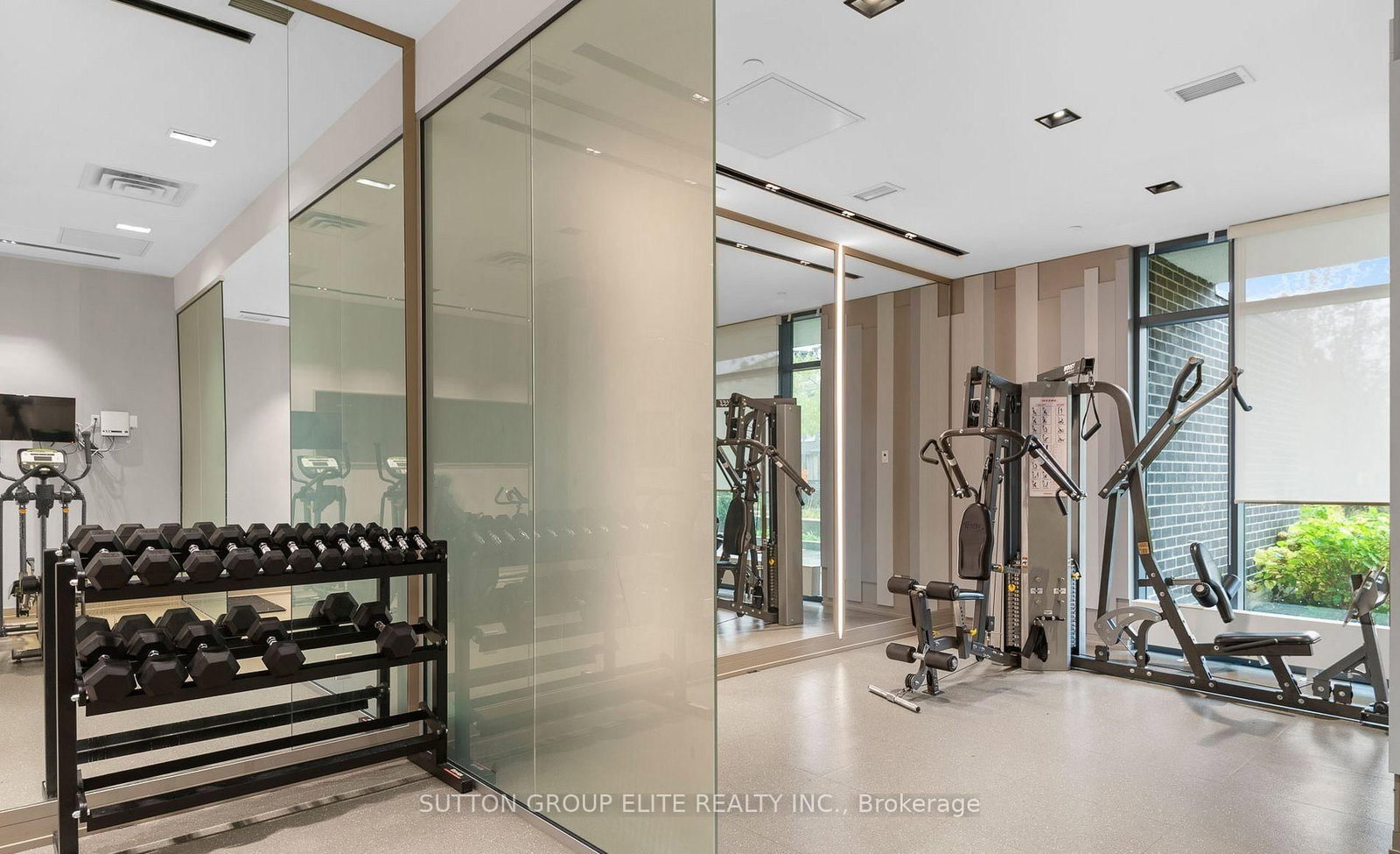 Townhouse for sale at 106-128 Fairview Mall Drive, Toronto, Ontario, M2J 0E8 - Don Valley Village - MLS: C12840506