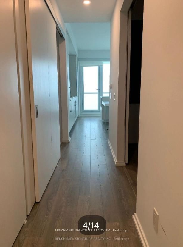 5404 - 197 Yonge St, Toronto, M5B 0C1 | Image 2