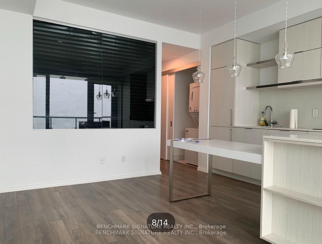 197 Yonge Street, Unit 5404 - Photo 8
