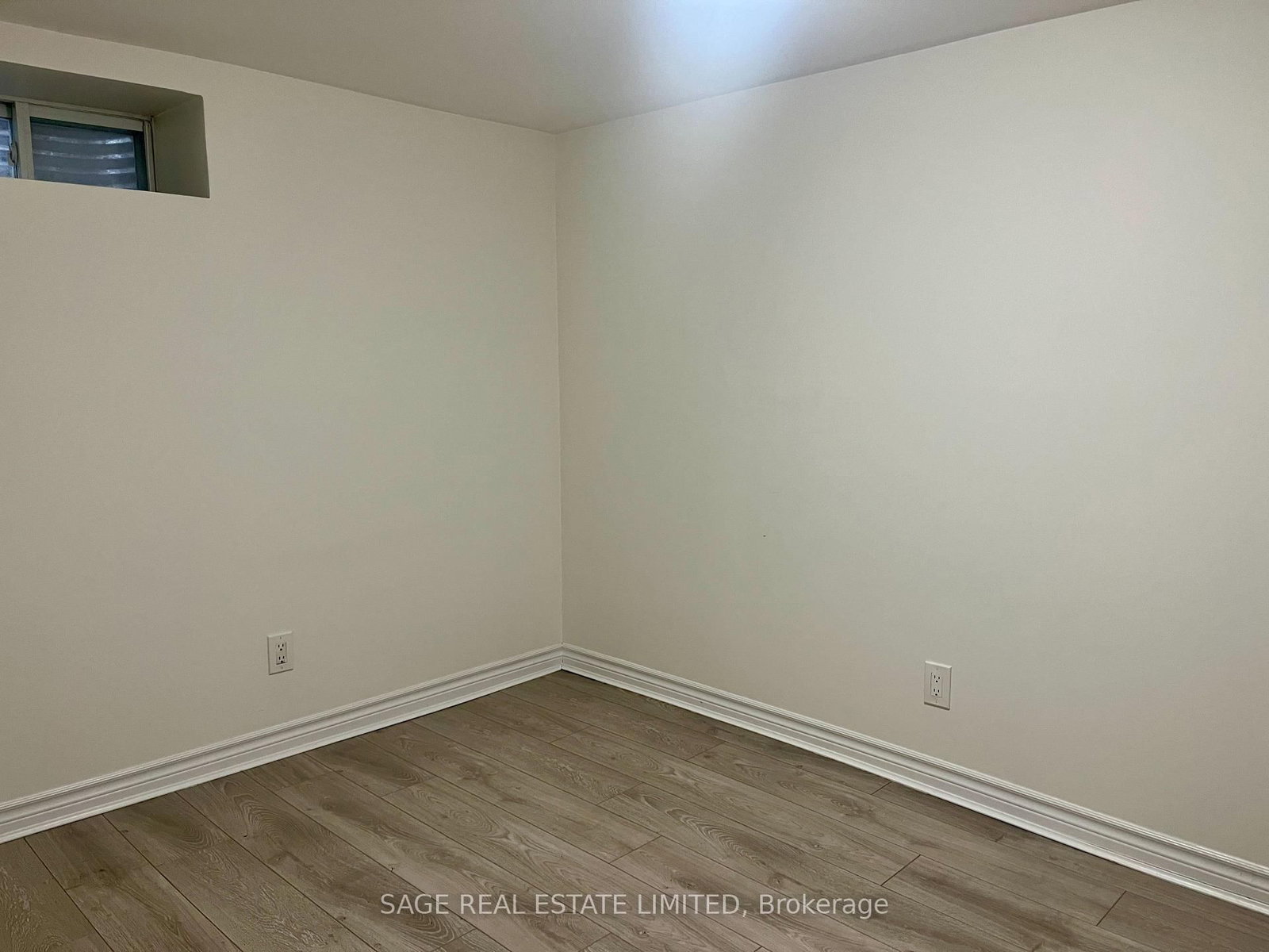 Semi-Detached House for lease at Lower-417 Crawford Street, Toronto, Ontario, M6G 3J7 - Palmerston-Little Italy - MLS: C12841574