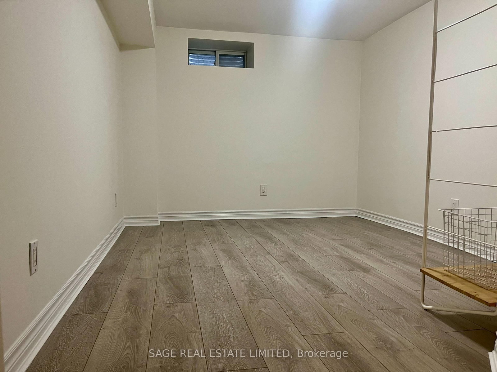 Semi-Detached House for lease at Lower-417 Crawford Street, Toronto, Ontario, M6G 3J7 - Palmerston-Little Italy - MLS: C12841574