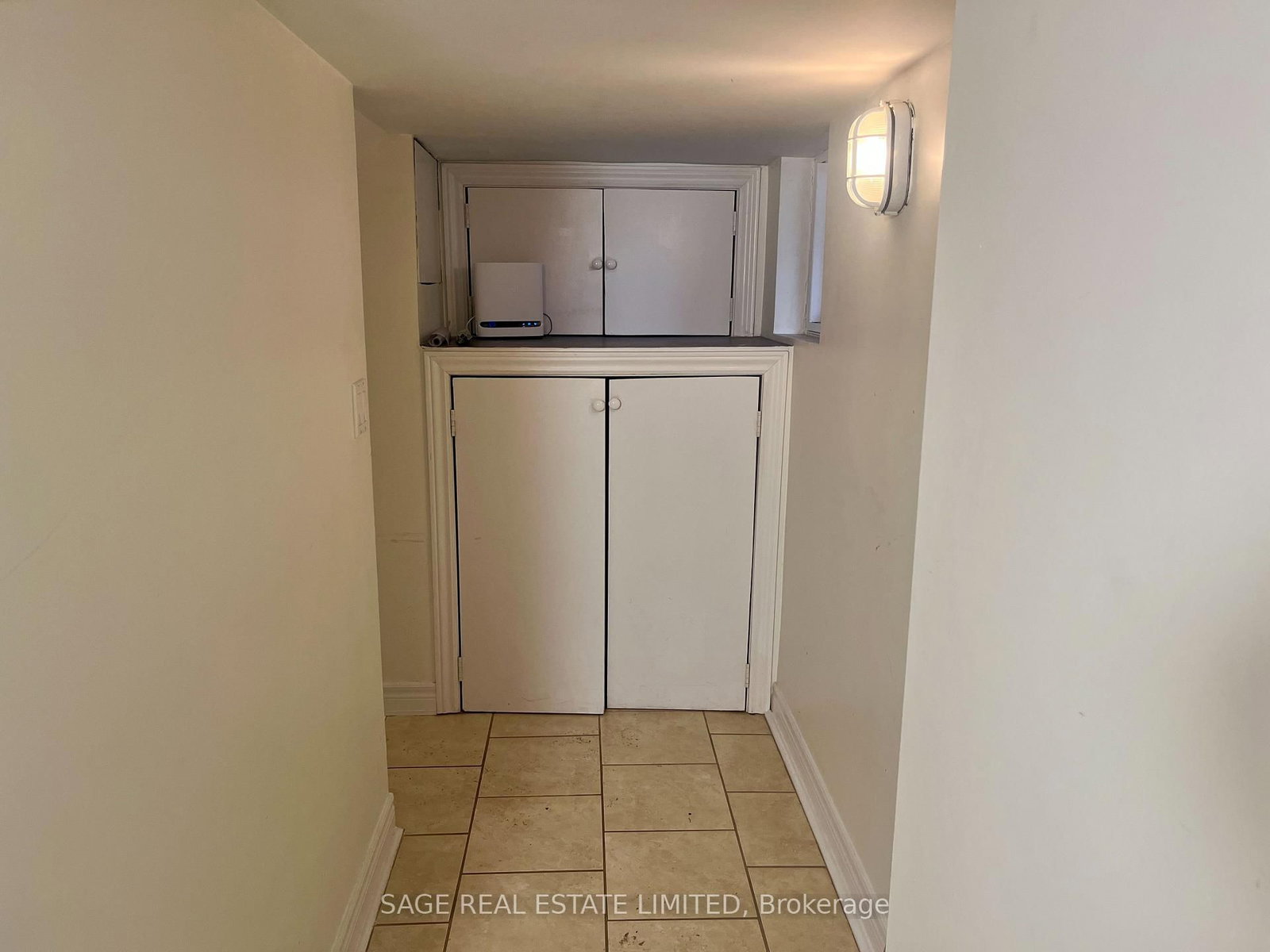 Semi-Detached House for lease at Lower-417 Crawford Street, Toronto, Ontario, M6G 3J7 - Palmerston-Little Italy - MLS: C12841574