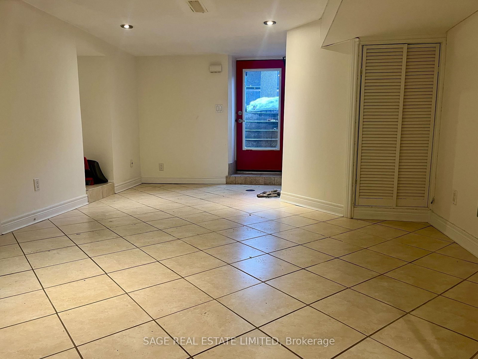 Semi-Detached House for lease at Lower-417 Crawford Street, Toronto, Ontario, M6G 3J7 - Palmerston-Little Italy - MLS: C12841574