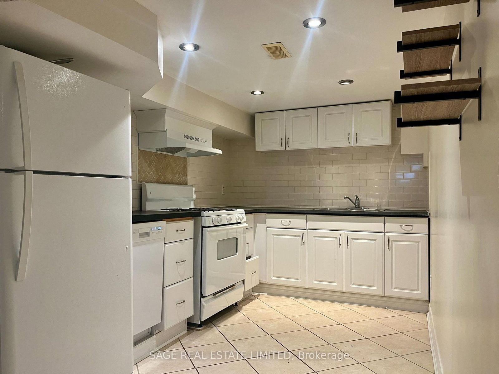 Semi-Detached House for lease at Lower-417 Crawford Street, Toronto, Ontario, M6G 3J7 - Palmerston-Little Italy - MLS: C12841574