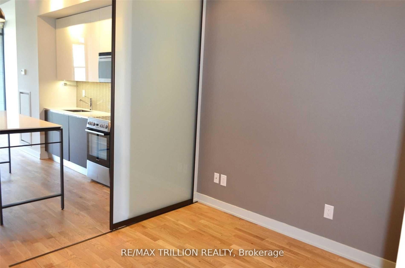 8 Dovercourt Road • #414 • Toronto, ON photo 9
