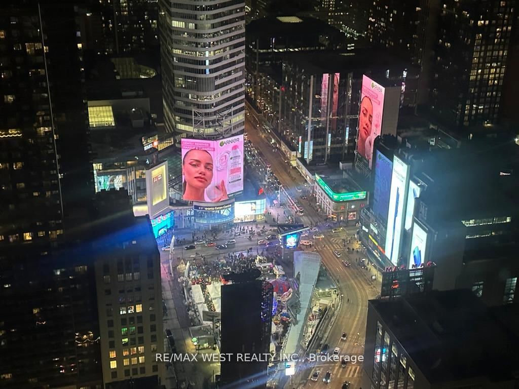 252 Church Street, Unit 5301 - Photo 4