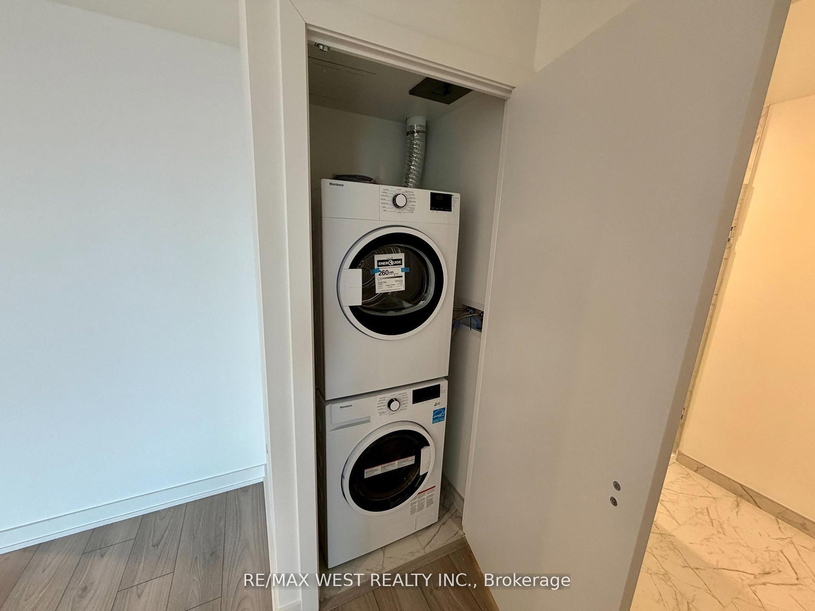 252 Church Street, Unit 5301 - Photo 8