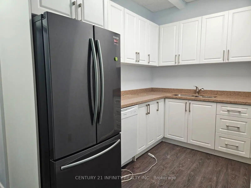 103 - 85 Curlew Dr, Toronto, M3A 2P8 | Image 3