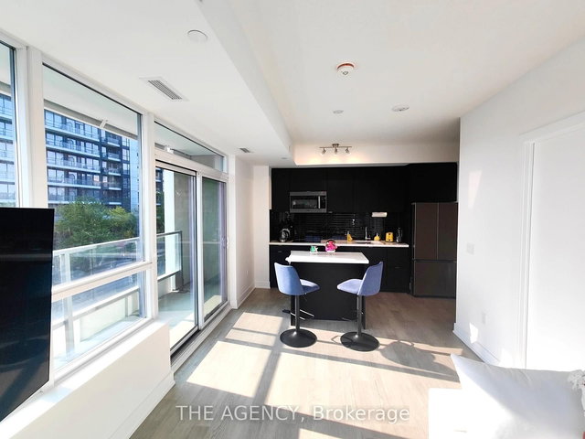 305 - 2 TEAGARDEN Court