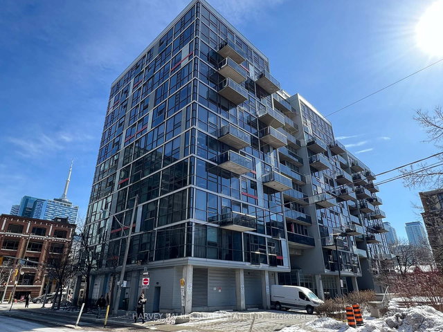 601 - 60 Bathurst Street