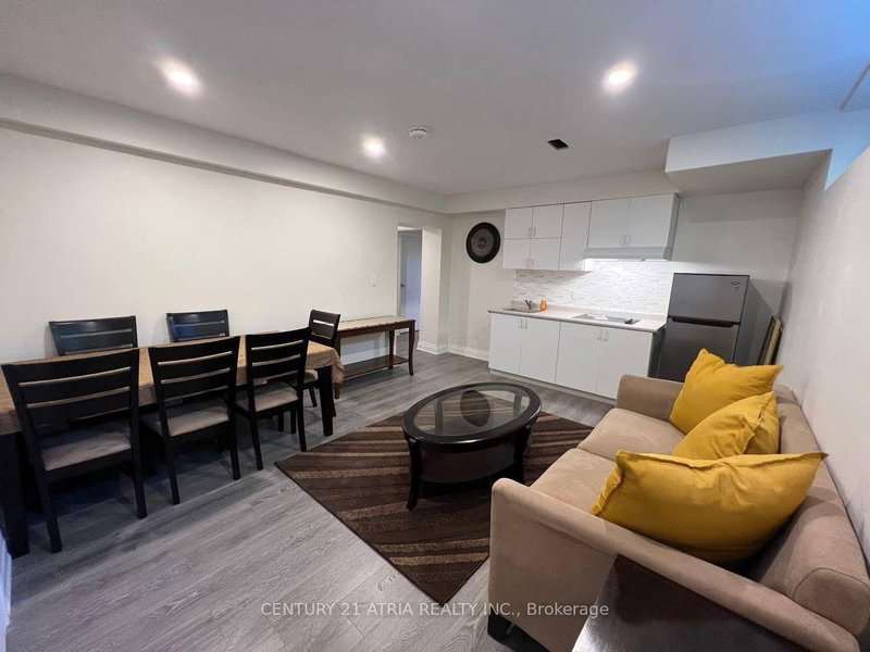 Bsmt - 103 Elvaston Dr, Toronto, M4A 1N7 | Image 3