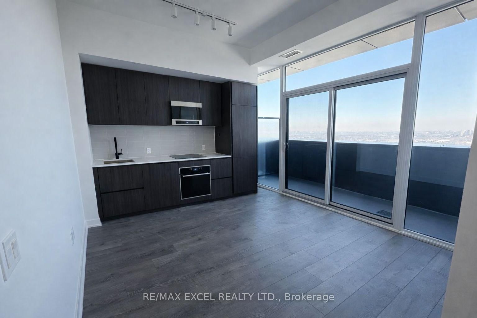 117 Broadway Avenue, Unit 3903 - Photo 5