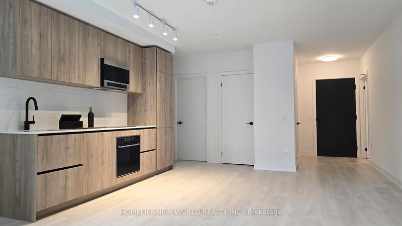 602 - 117 Broadway Ave, Toronto, M4P 1V3 | Image 3