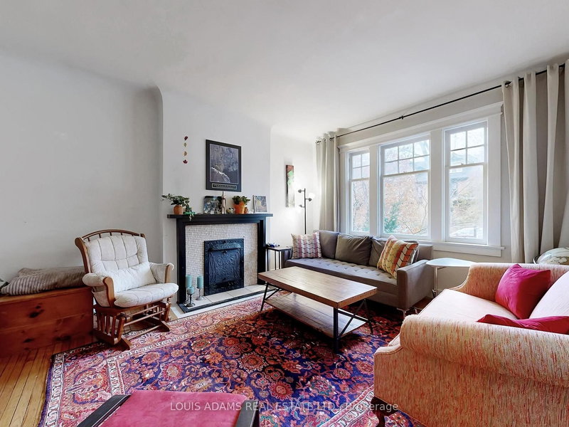 499 Palmerston Blvd, Toronto, M6G 2P2 | Image 3