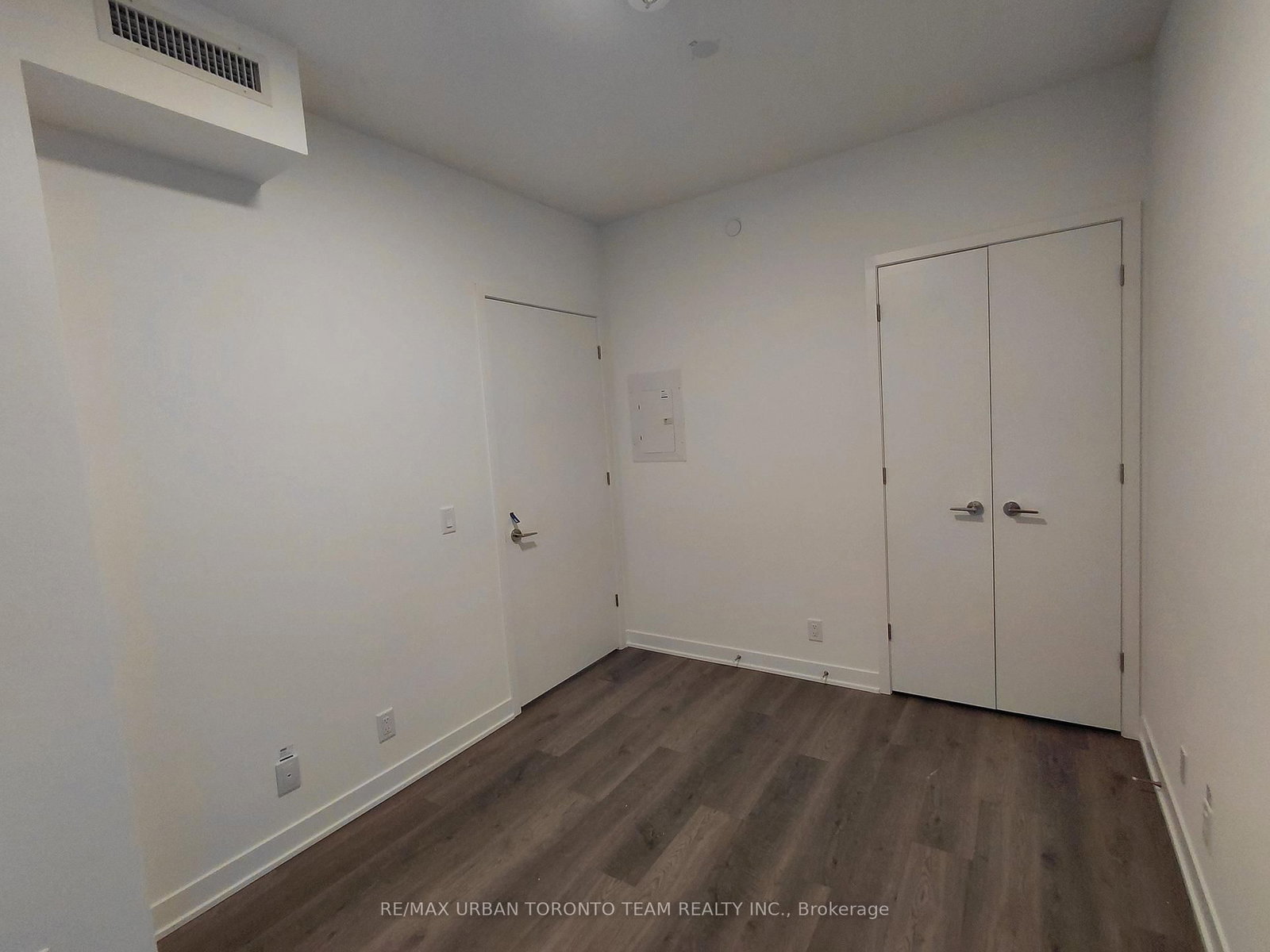 Condo for lease at 1615-180 Front Street, Toronto, Ontario, M5A 0A9 - Moss Park - MLS: C12846666